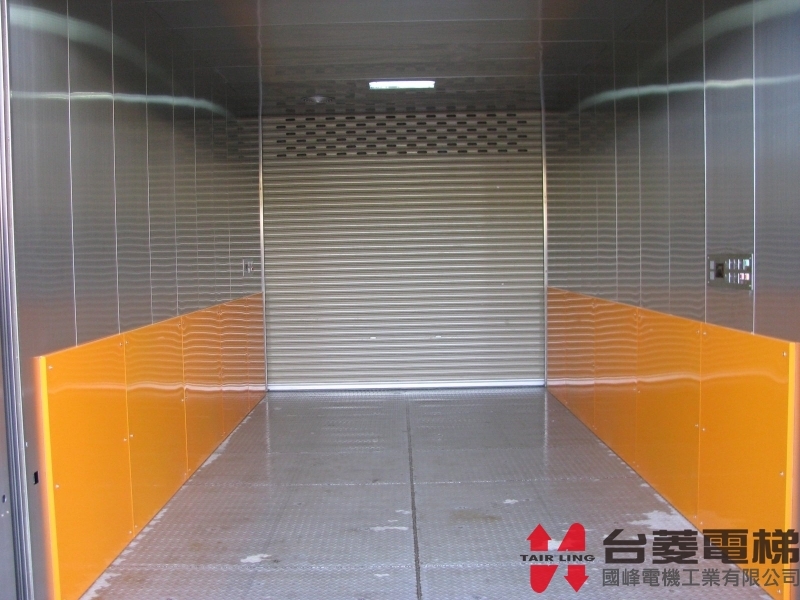 汽車梯 Car elevator